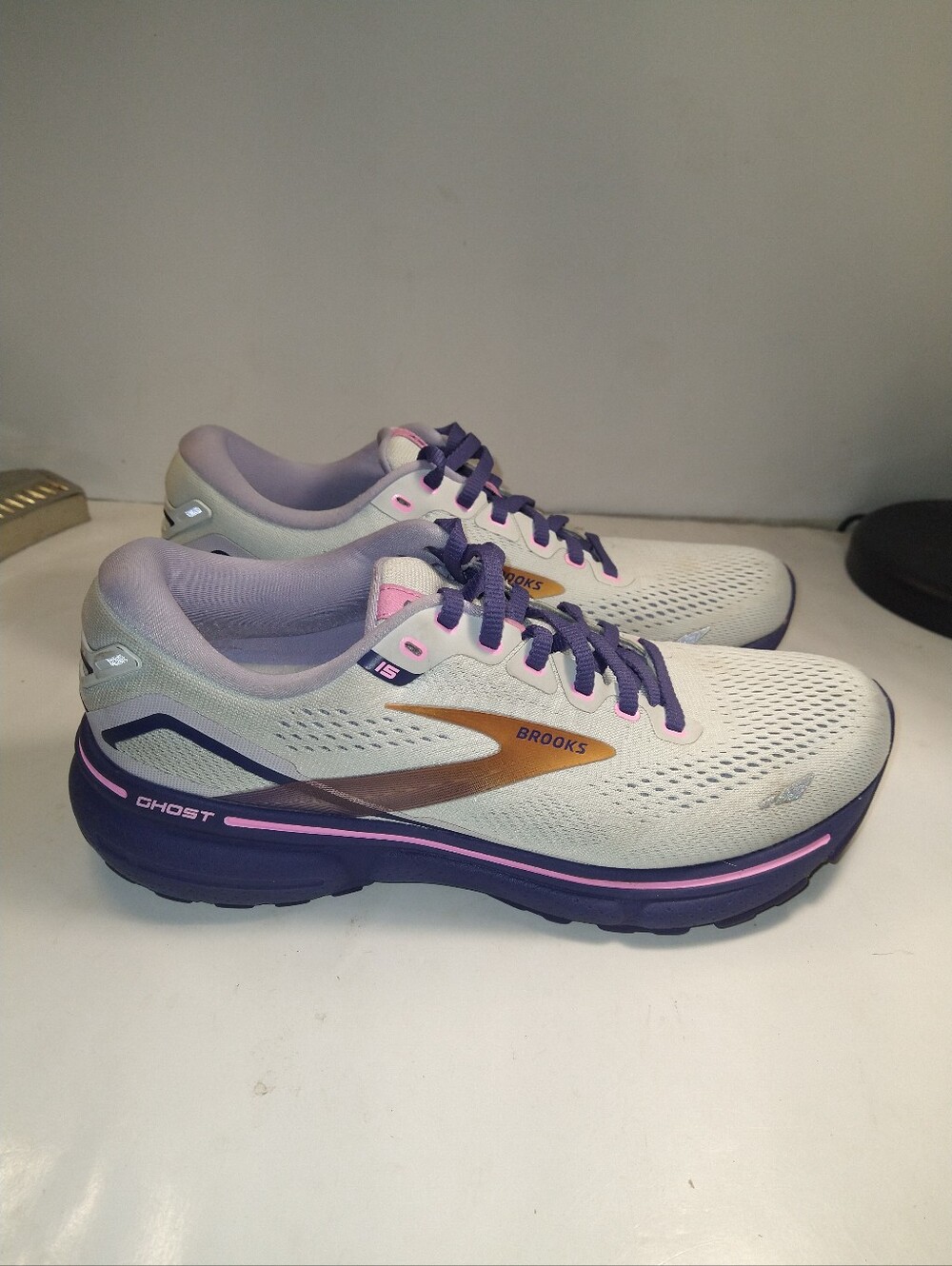 Brooks Ghost 15 Cushioned Road Running Shoes Women's sz 9B.
